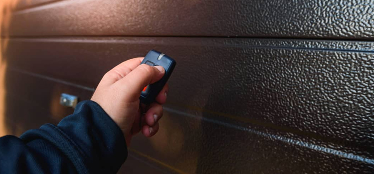 automatic door opener with remote control in Salinas